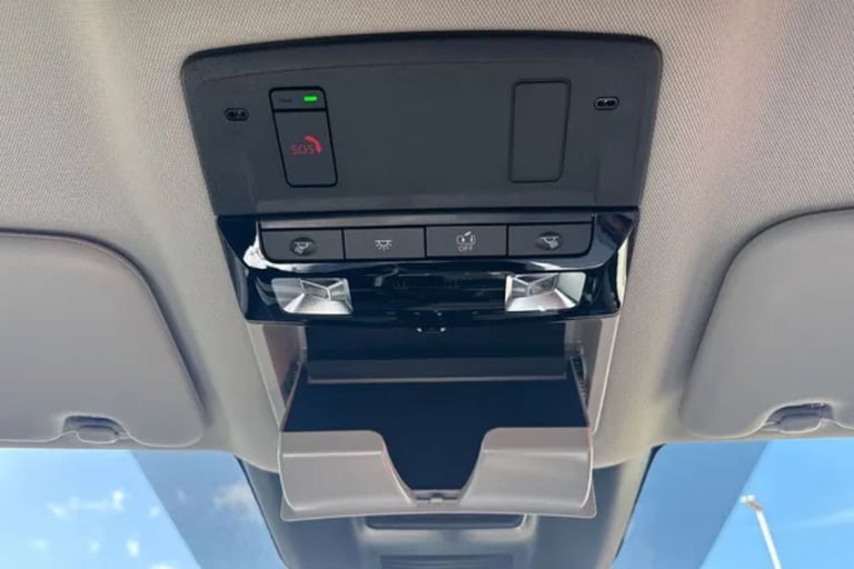 2025 Nissan Qashqai 1.5 E-Power 205 N-Connecta [Glass Roof] 5dr Auto Hatchback Hybrid Automatic