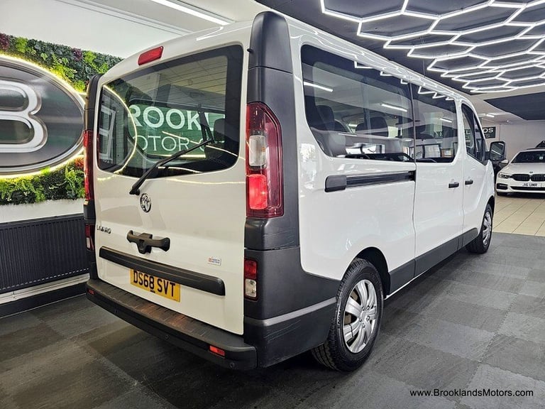 Cdti Vauxhall Vivaro Seater Gumtree Used Vauxhall Vivaro Seat For