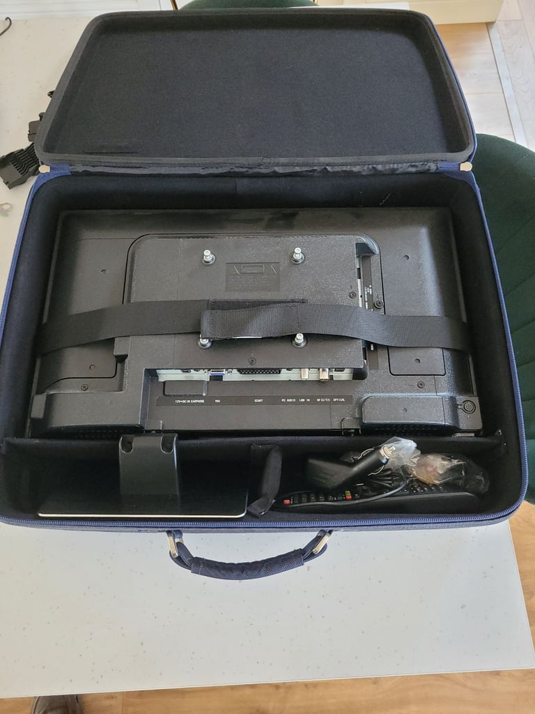 image for Avtex Hard shell carry case