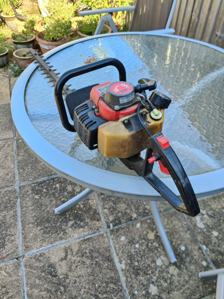 WestMac petrol hedge trimmer for repairs