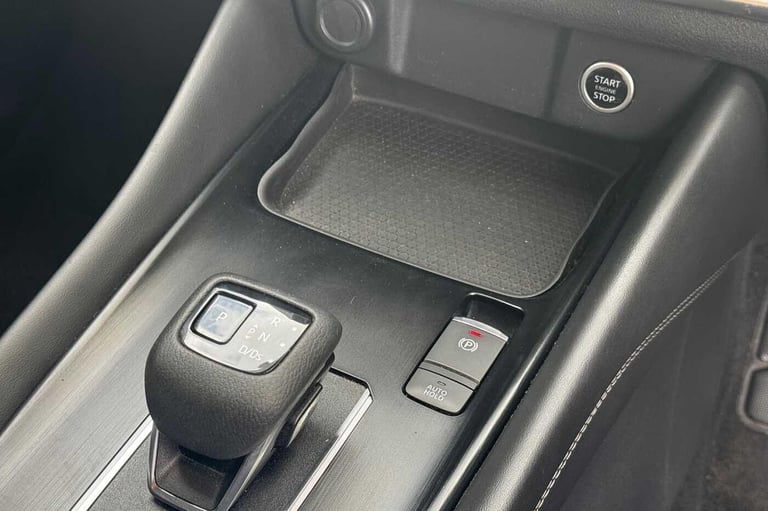 2022 Nissan Qashqai 1.3 DiG-T MH 158 N-Connecta 5dr Xtronic HATCHBACK Petrol/Electric Hybrid Auto...