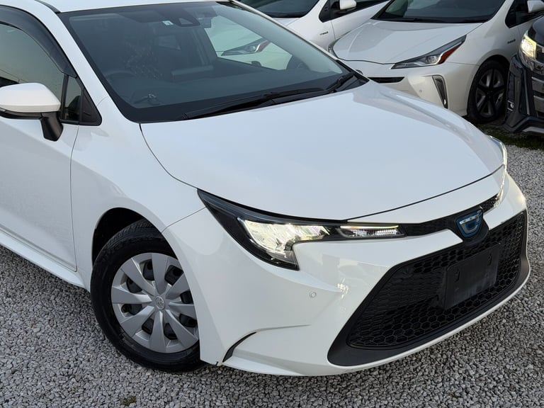2022 Toyota Corolla TOURING ESTATE GX WHITE 1.8L PETROL HYBRID ELECTRIC AUTOMATIC 5 SEATER Estate...