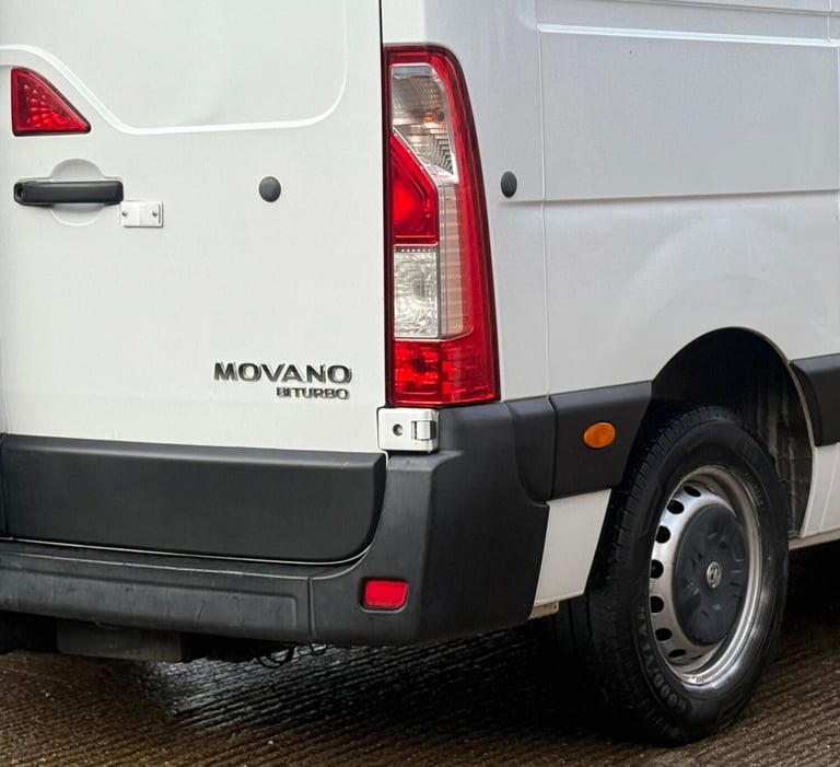2015 Vauxhall Movano 2.3 CDTi 3500 BiTurbo ecoFLEX FWD L3 H2 Euro 5 (s/s) 5dr