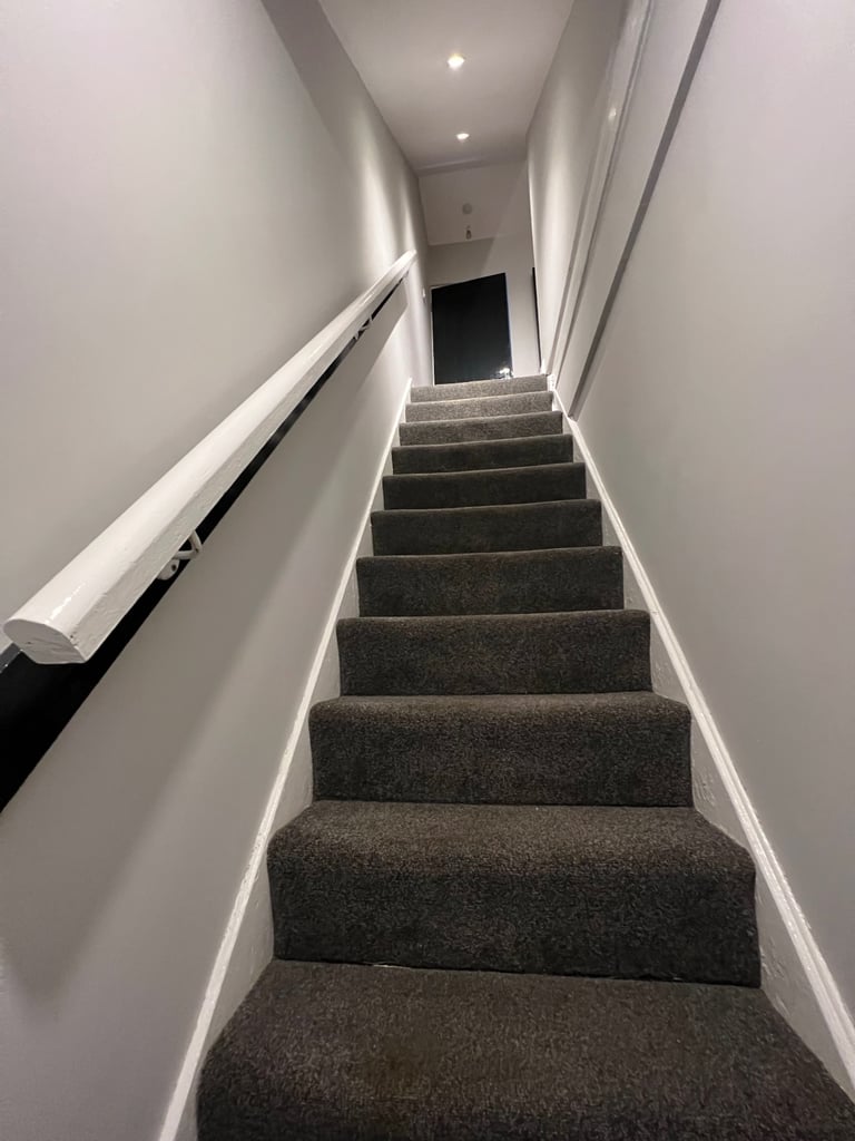 ONE BED FULLY FURNISHED FLAT TO RENT