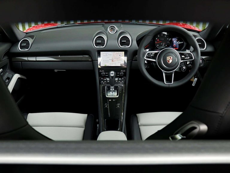 2025 Porsche Cayman 2.0 2dr PDK COUPE PETROL Automatic