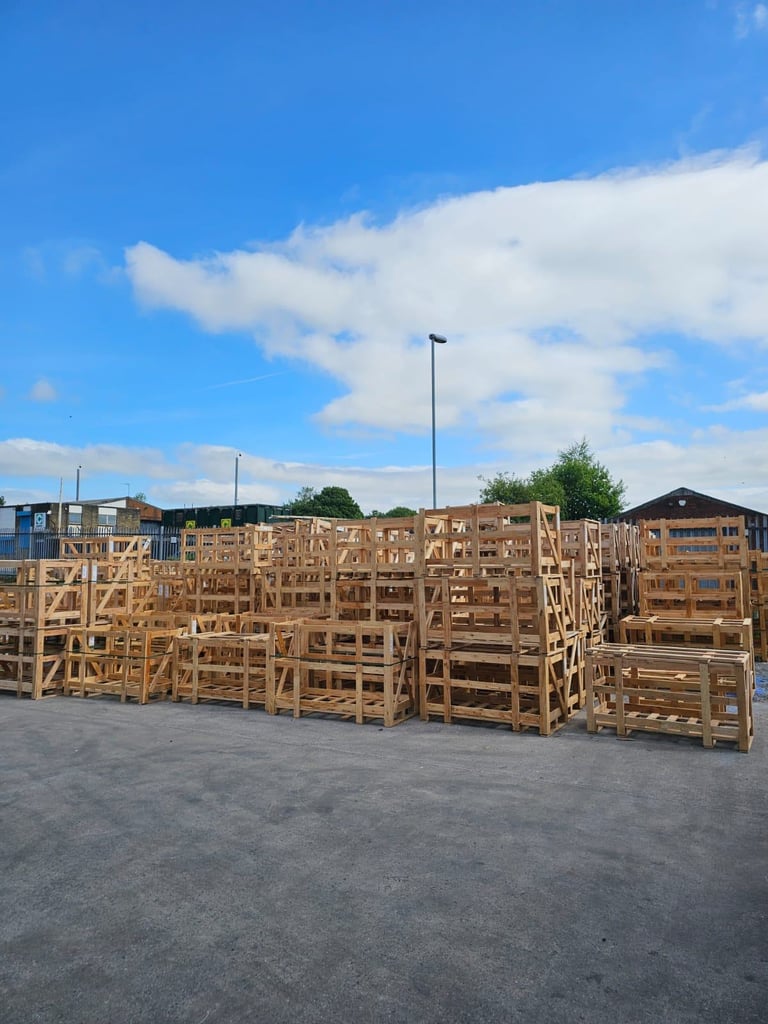 Plywood crates - FREE