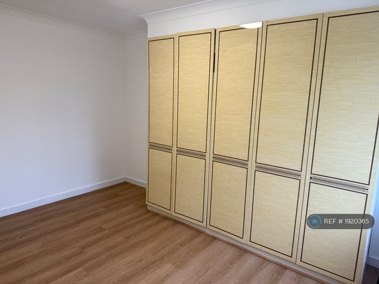 3 bedroom house in Bagley Close, West Drayton, UB7 (3 bed) (#1920365)