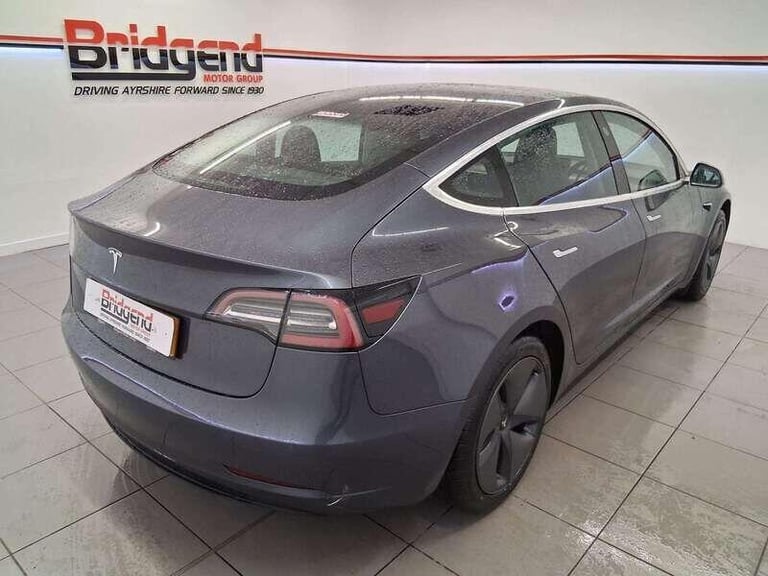 2019 Tesla Model 3 Standard Range Plus Saloon 4dr Electric Auto RWD (241 bhp) SALOON Electric Aut...