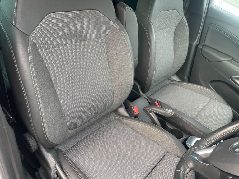 2021 Vauxhall Crossland 1.2 Turbo Elite Nav Auto Euro 6 (s/s) 5dr HATCHBACK Petrol Automatic