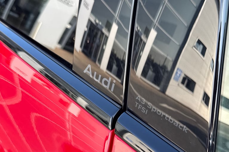 2025 Audi A3 Black Edition 35 TFSI  150 PS S tronic Hatchback PETROL Automatic