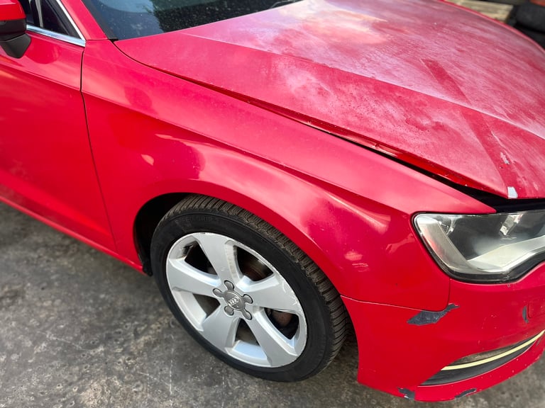AUDI A3 8V HATCHBACK 5DR RED LY3J 2013-17 FOR BREAKING