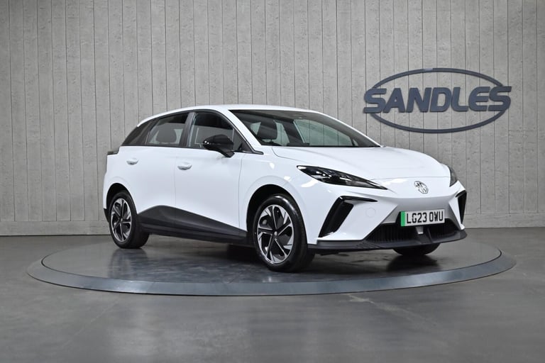 image for  MG MG4 51kWh SE Auto 5dr Electric Automatic