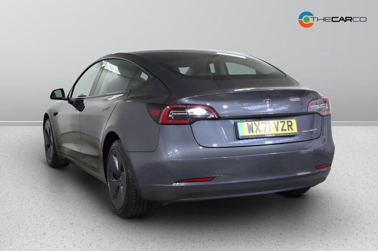 2021 Tesla Model 3 (Dual Motor) Long Range Auto 4WDE 4dr Saloon ELECTRIC Automatic