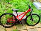 SPECIALISED PITCH MOUNTAIN BIKE (£590-NEW) 