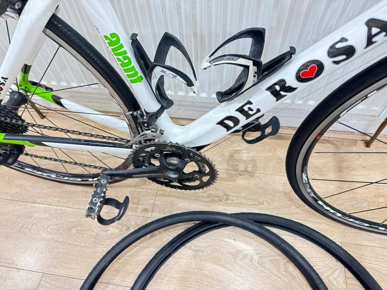 Full carbon De Rosa avant bike in very good condition all fully working 