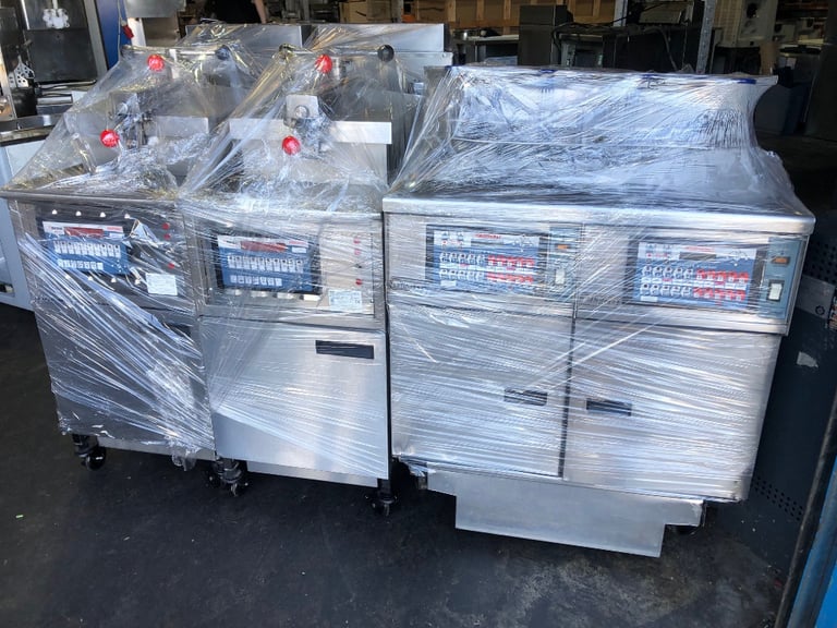 Henny Penny Chicken Pressure Fryers USA & Full Package Shop Deals FREE UK Delivery Included