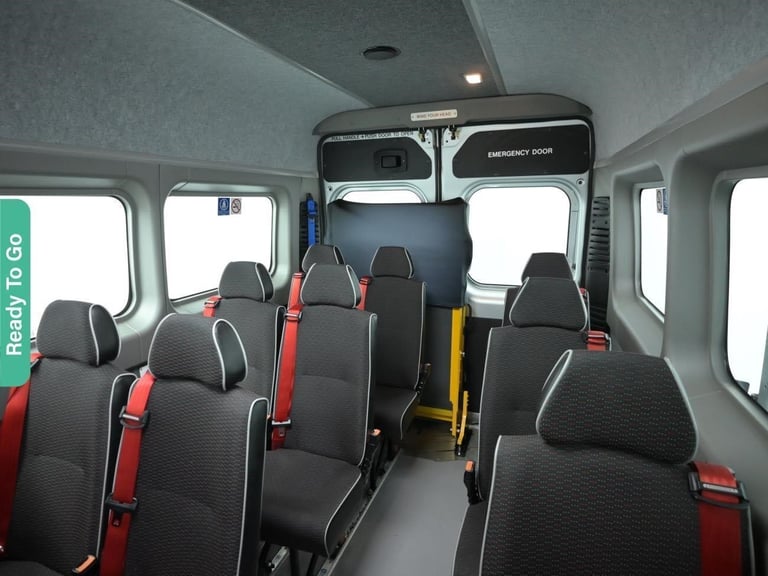 2017 Peugeot Boxer 2.0 BlueHDi 440 Minibus 4dr Diesel Manual L4 H2 Euro 6 (130 ps) Minibus Diesel...