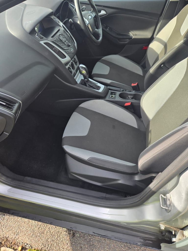 Ford, FOCUS, Estate, 2012, Automatic, 1596 (cc), 5 doors
