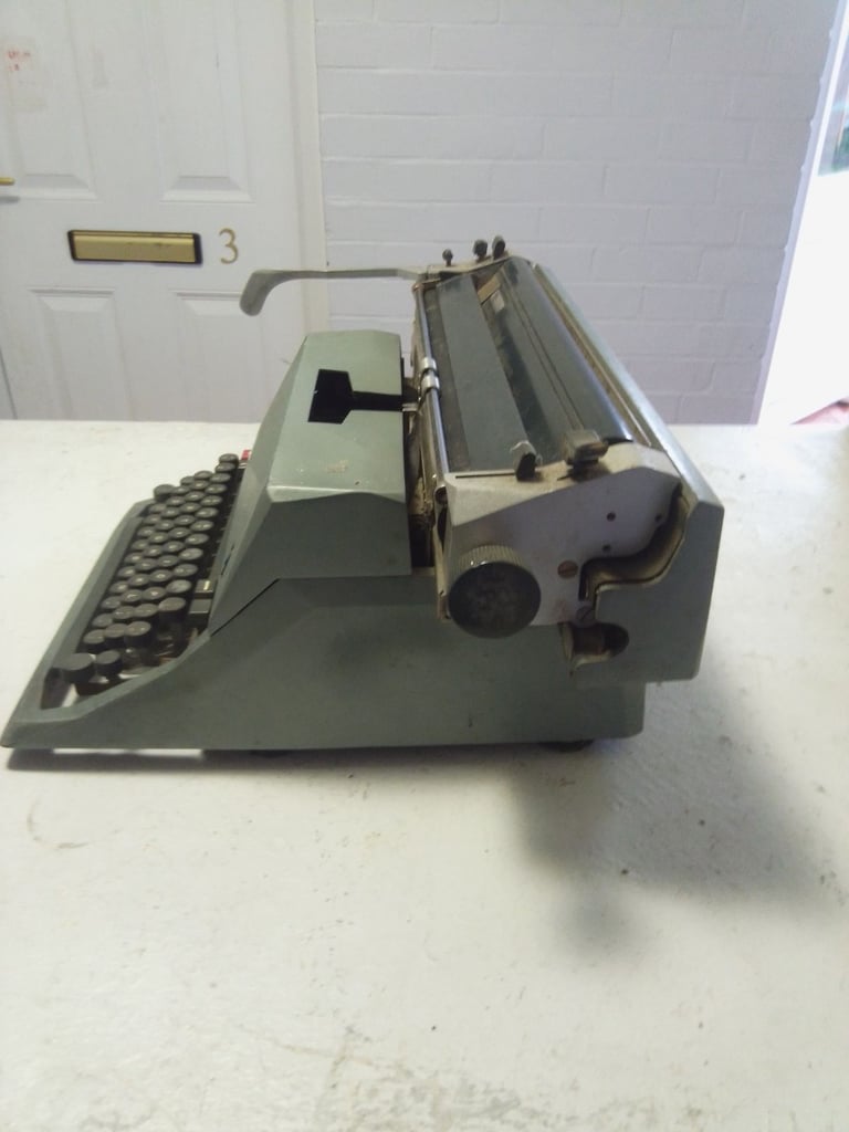 Old style type writer for sale