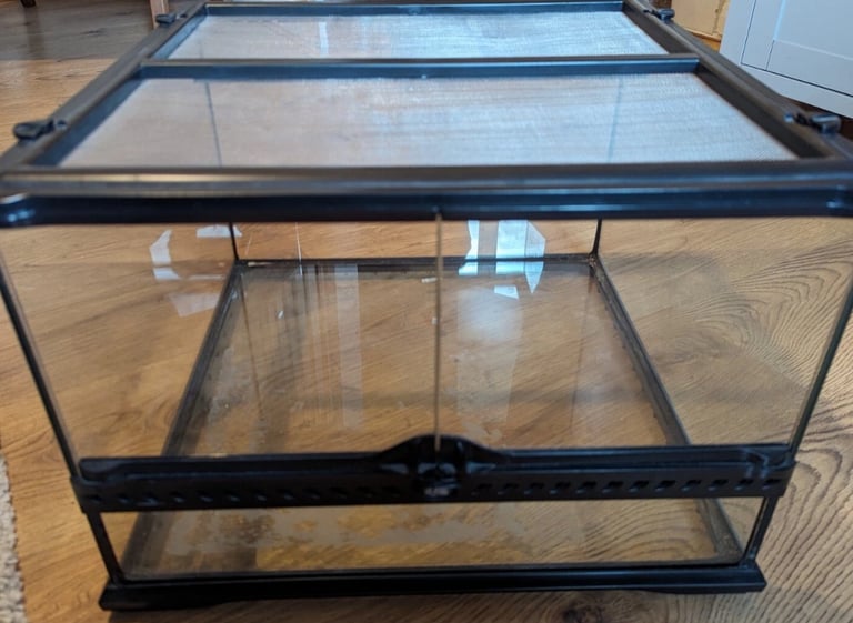 image for Vivariums for sale. Please read descriptions 