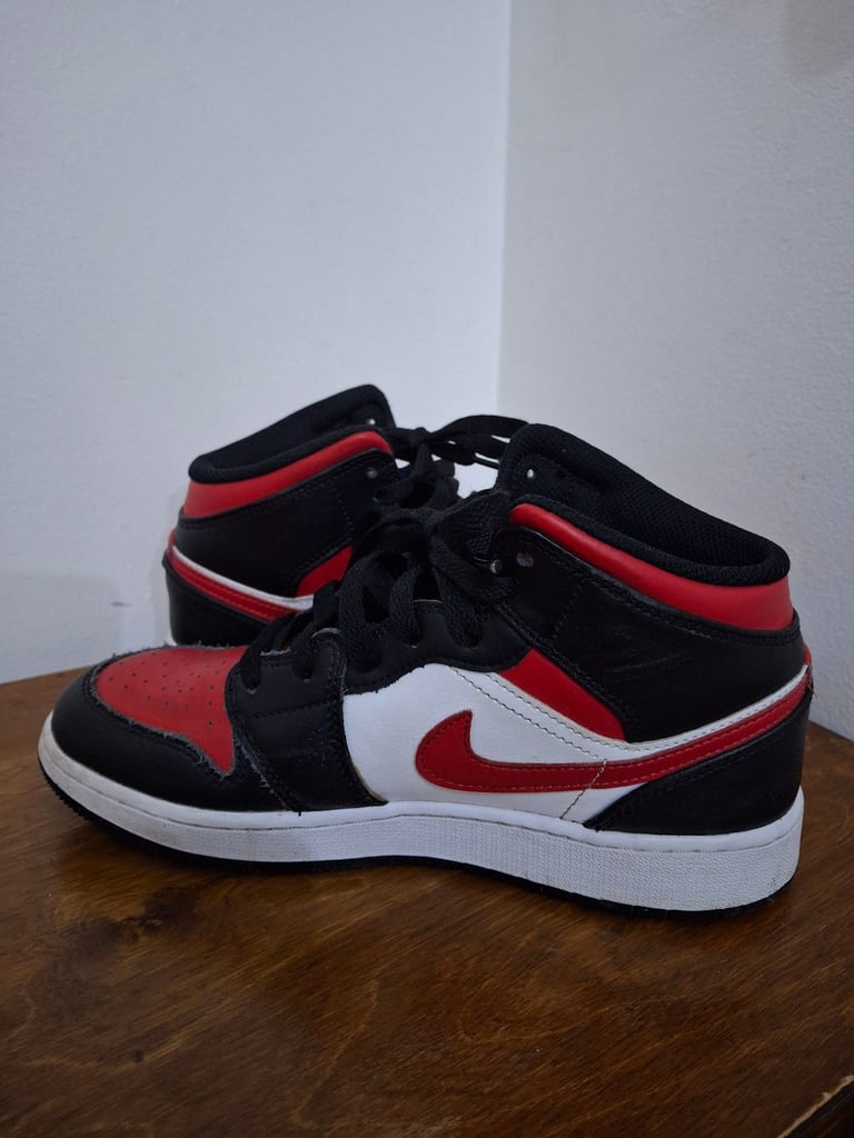 image for Kids nike jordan 1 size 5