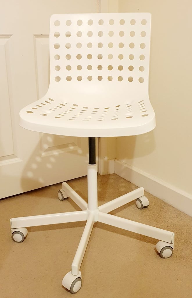 image for IKEA Sporren White Swivel Chair on wheels