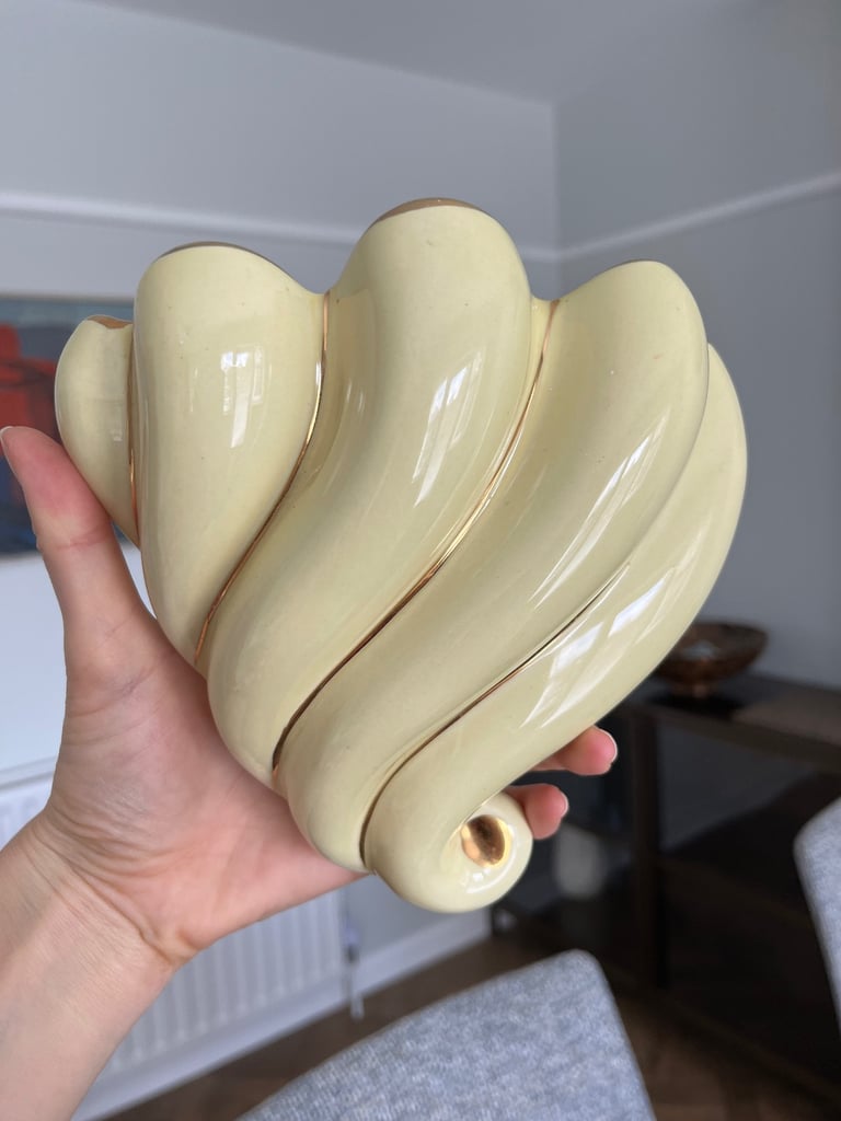 2 x vintage yellow ceramic wall pockets with 22ct gold gilding detail
