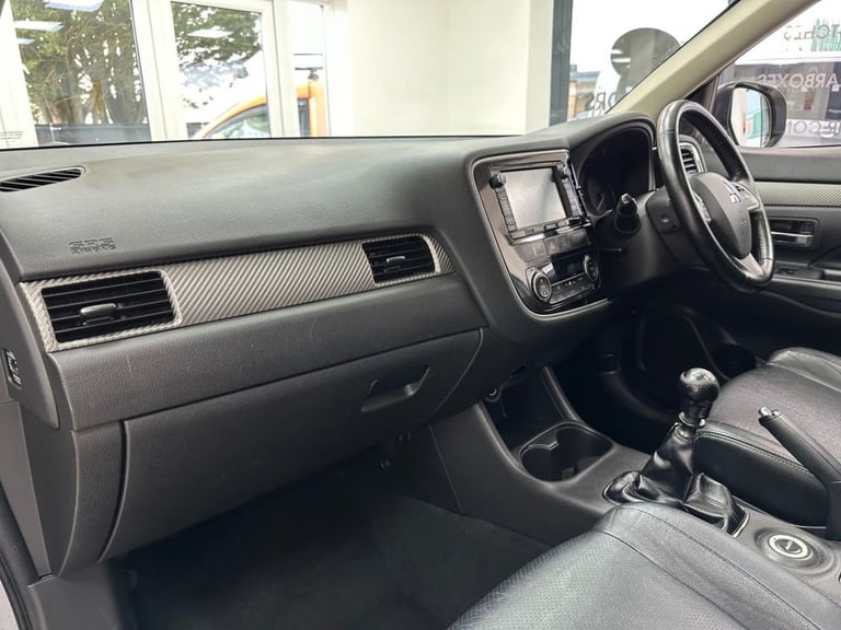 2013 Mitsubishi Outlander 2.2 DI-D GX4 5dr ESTATE DIESEL Manual