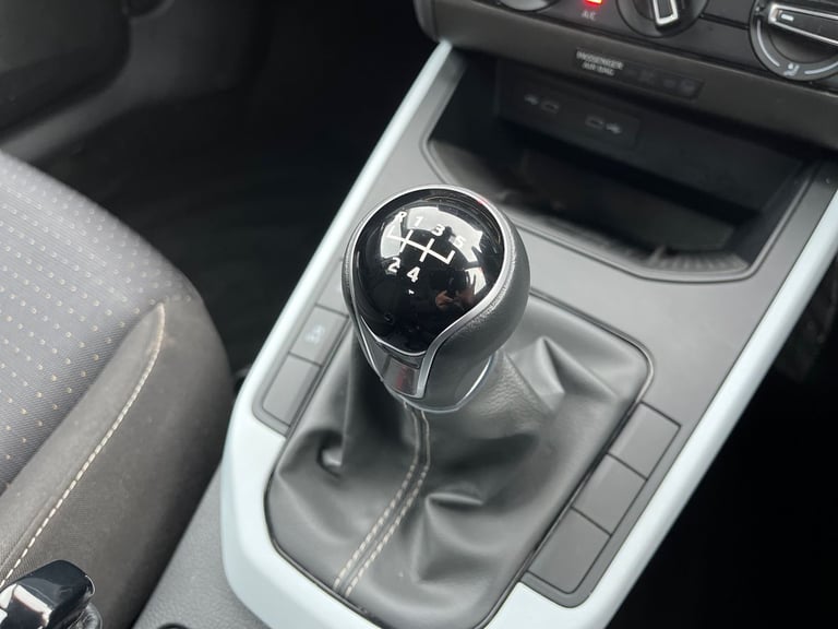  SEAT Arona 1.0 Tsi Evo Se Technology Suv 5dr Petrol Manual Euro 6 s/s 95 Ps