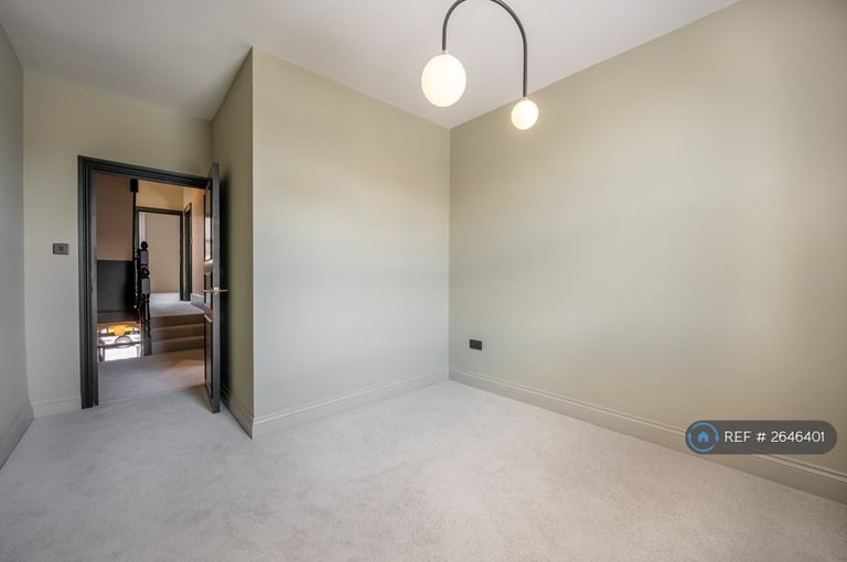 5 bedroom house in St. Andrews Road, Portslade, Brighton, BN41 (5 bed) (#2646401)