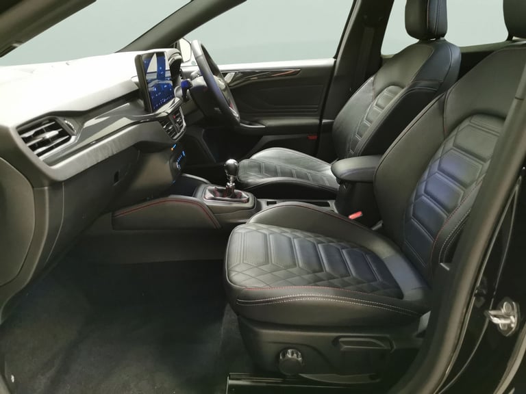 2023 Ford Focus 1.0T EcoBoost ST-Line X Hatchback 5dr Petrol Manual Euro 6 (s/s) (125 ps) - Hatch...