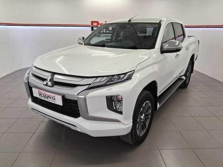 2021 Mitsubishi L200 2.2 DI-D DC Barbarian Pickup Double Cab 4dr Diesel Manual 4WD Euro 6 (s/s) P...