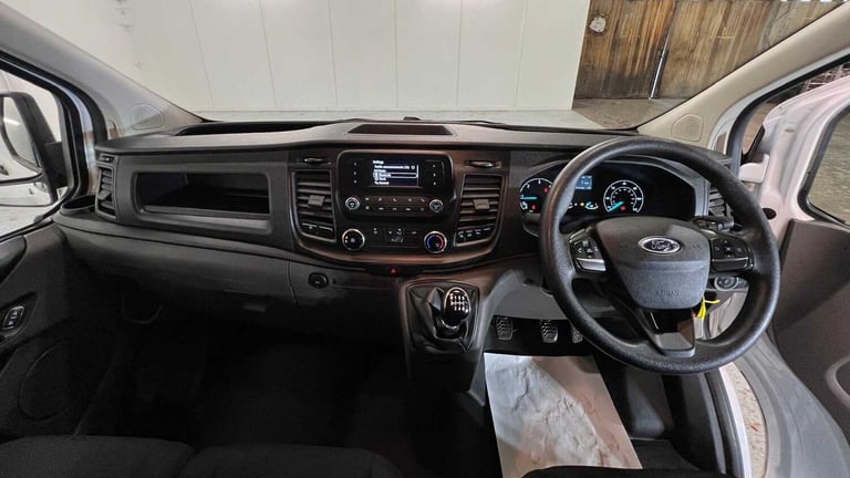 2022 Ford Transit Custom 2.0 EcoBlue 130ps Low Roof Leader Van Van Diesel Manual