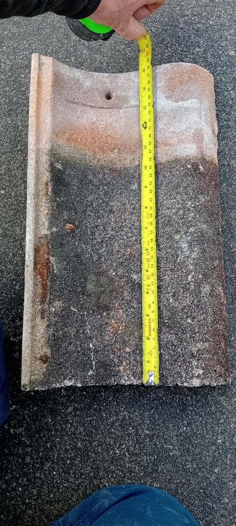 ARMOY bangor blue slates chimney pots floor ridge roof tiles reclaimed