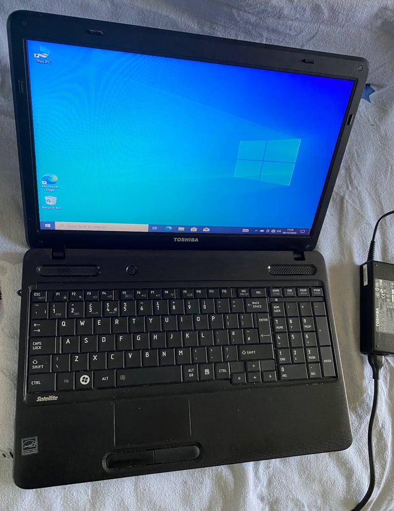 Laptop Toshiba 15,6 inch screen 