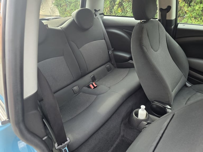2009 MINI Hatch 1.6 Cooper 3dr HATCHBACK Petrol Manual