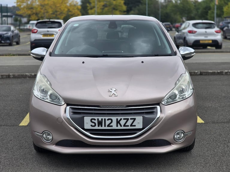 2012 Peugeot 208 1.4 VTi Allure Euro 5 3dr HATCHBACK Petrol Manual