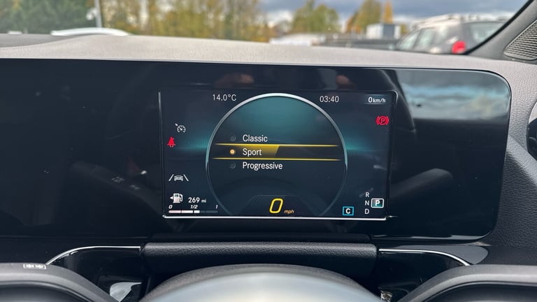 2021 Mercedes-Benz GLA 220d 4Matic AMG Line 5dr Auto Diesel Hatchback Hatchback Diesel Automatic