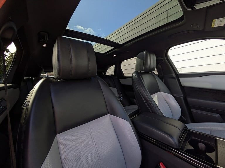 2023 Land Rover Range Rover Velar P250 Dynamic HSE SUV Petrol Automatic