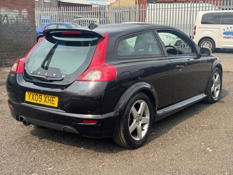 2009 Volvo C30 2.0D R-Design Sport Coupe 2dr Diesel Manual (151 g/km, 134 bhp) Coupe Diesel Manual