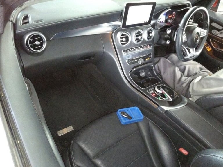 2015 Mercedes-Benz C Class C200 AMG Line Premium 5dr Auto ESTATE PETROL Automatic