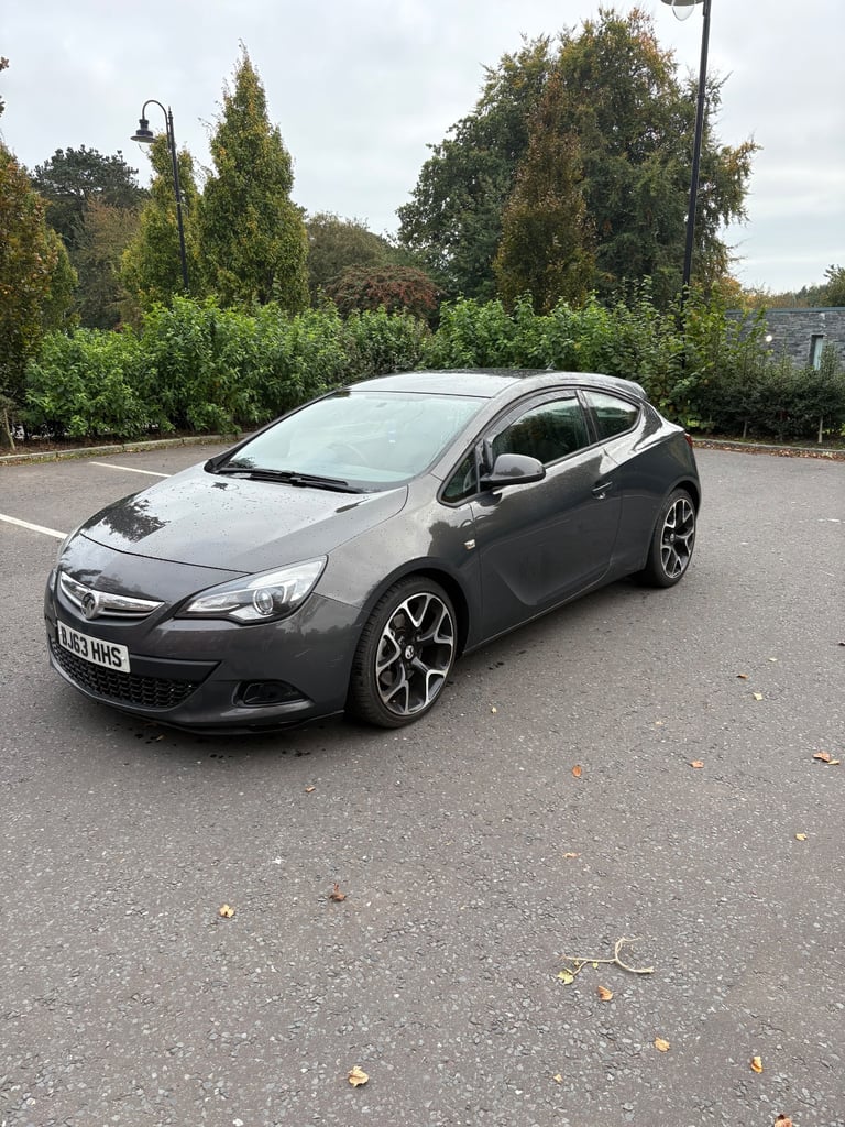 Vauxhall, ASTRA GTC, Hatchback, 2014, Manual, 1686 (cc), 3 doors