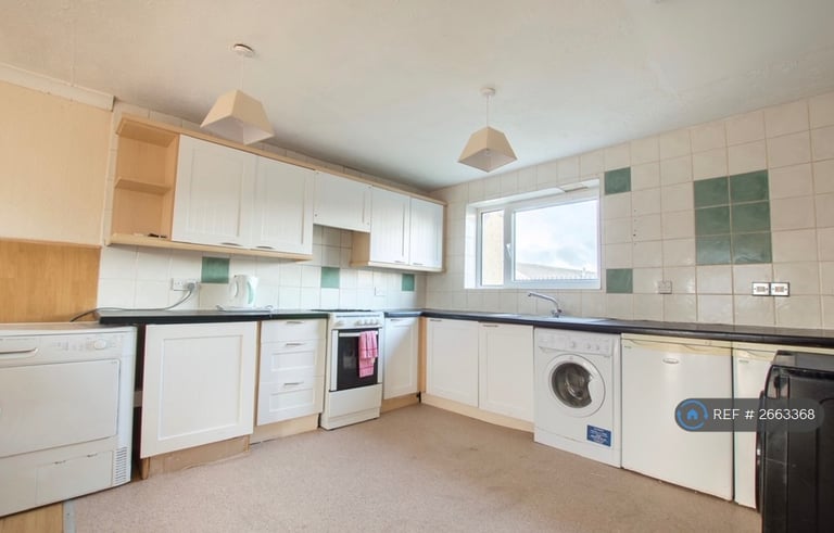 5 bedroom house in Davidson Way, Livingston, EH54 (5 bed) (#2663368)