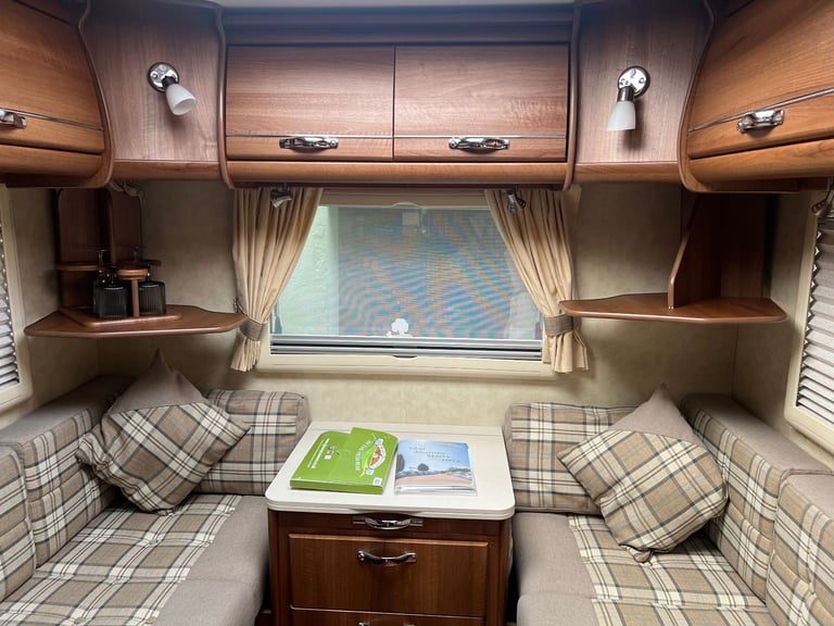 2010 Auto-Sleeper Broadway EL Motorhome