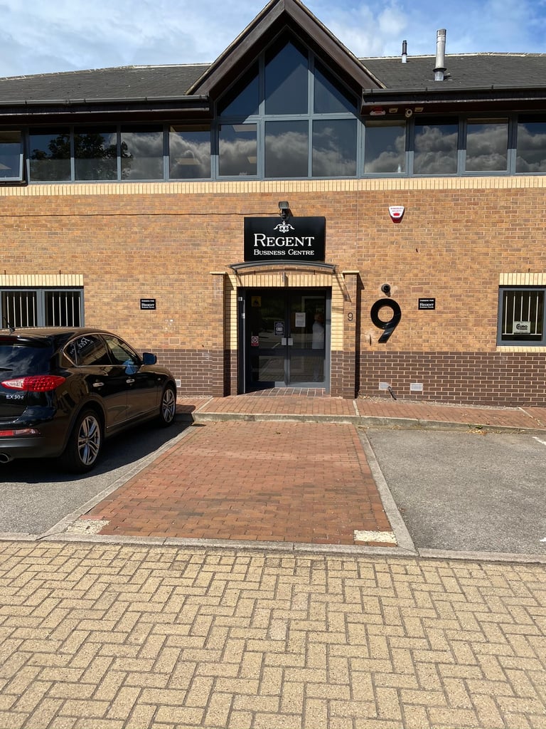 OFFICE SPACE TO LET - LEEDS - LS12 