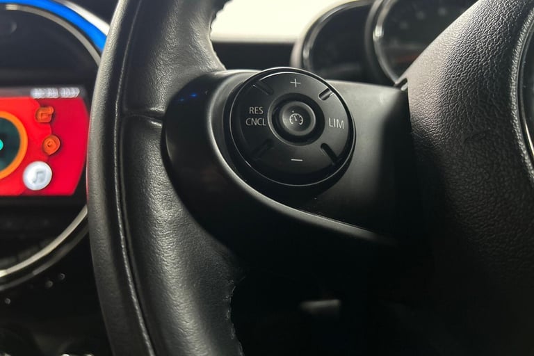  MINI Hatch 1.5 Cooper Steptronic Euro 6 (s/s) 3dr Petrol Automatic