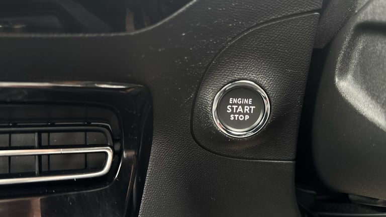2022 Vauxhall Mokka 1.2 Turbo 100 SRi Premium 5dr Petrol Hatchback Hatchback Petrol Manual