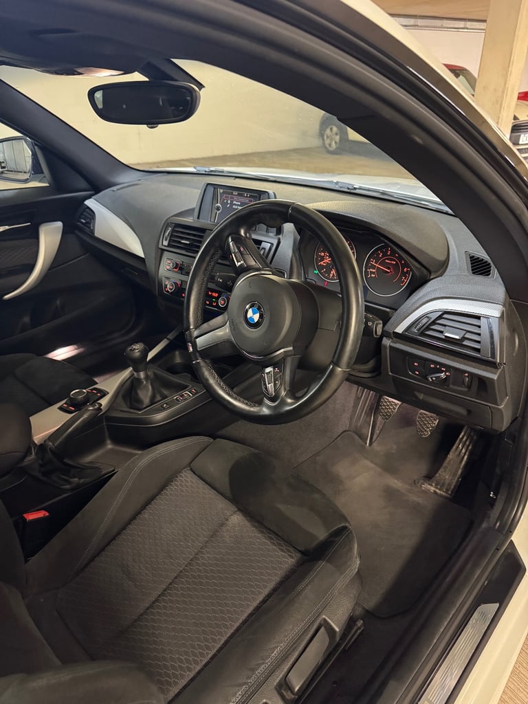 BMW, 1 SERIES, Hatchback, 2014, Manual, 1997 (cc), 3 doors