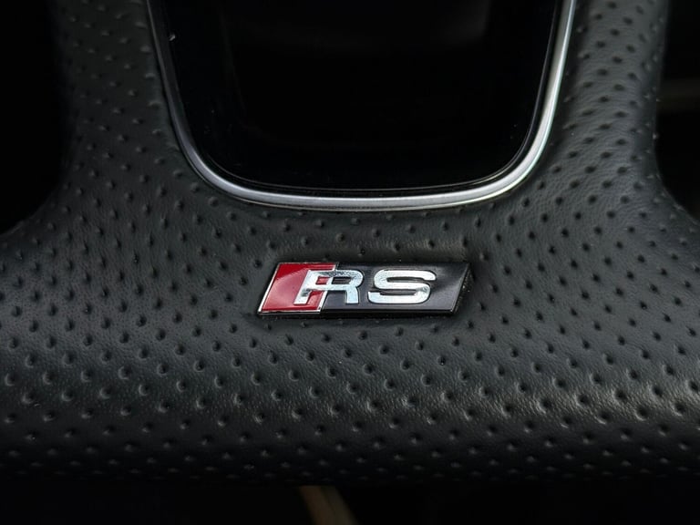  Audi RS3 2.5 TFSI Carbon Black Sportback 5dr Petrol S Tronic quattro Euro 6 (s/s) (4 Petrol Auto...