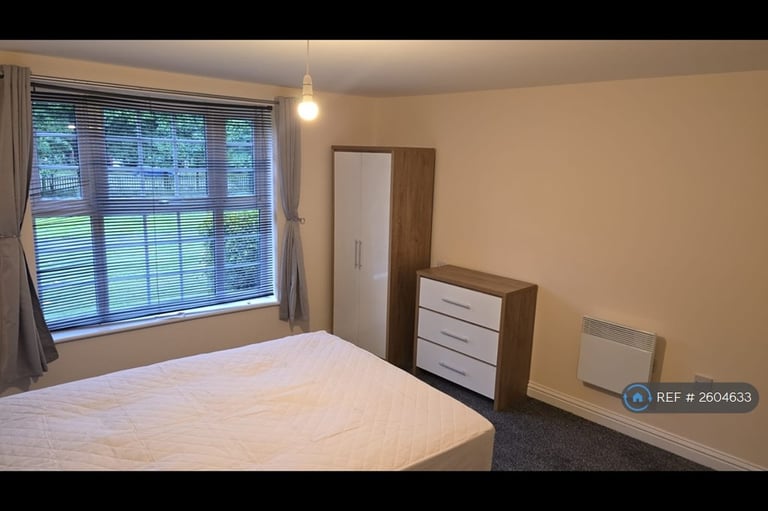 2 bedroom flat in Old Dryburn Way, Durham, DH1 (2 bed) (#2604633)